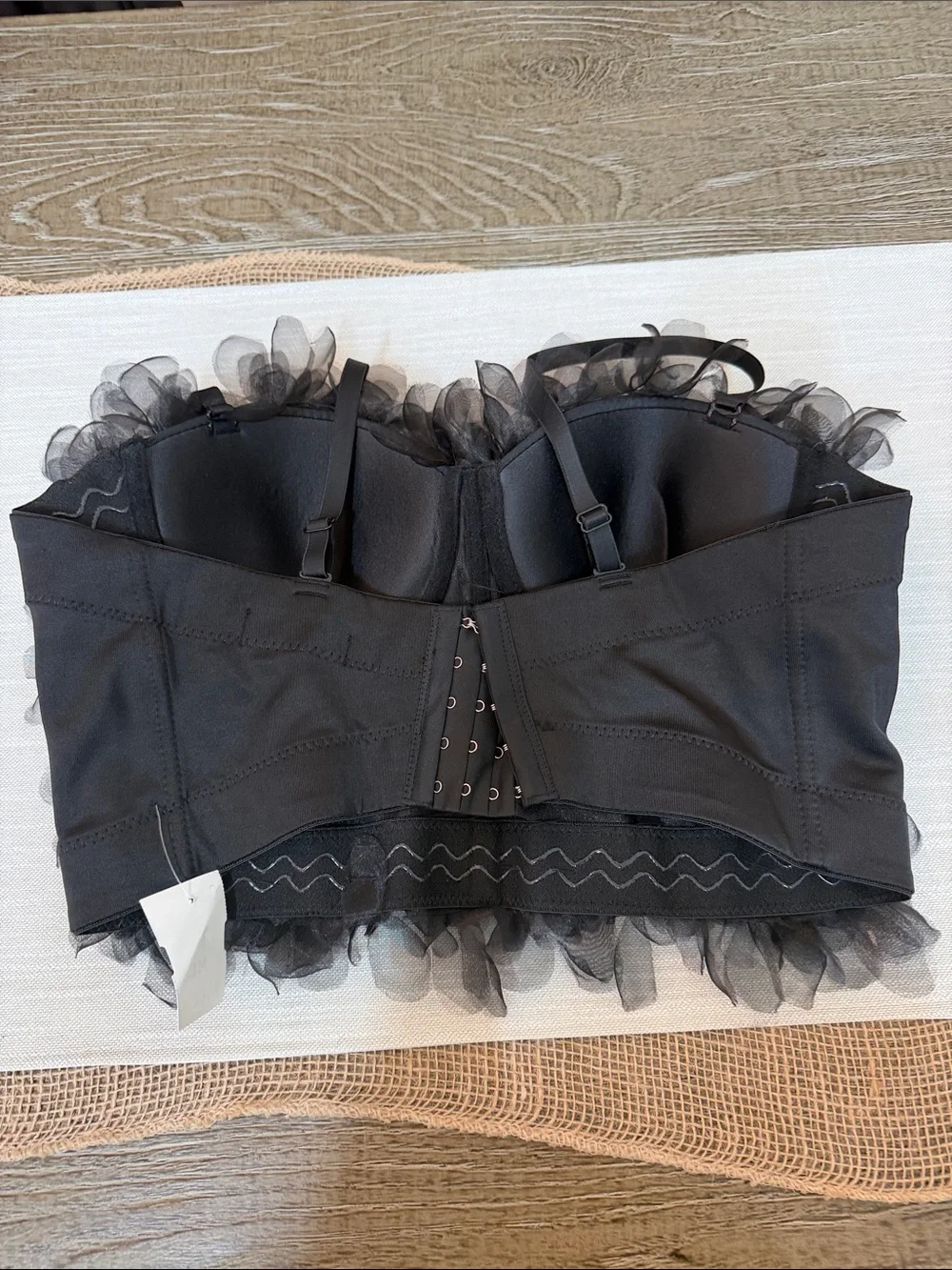 Textured Floral Appliqué Black Crop Top - Picture 2 of 4